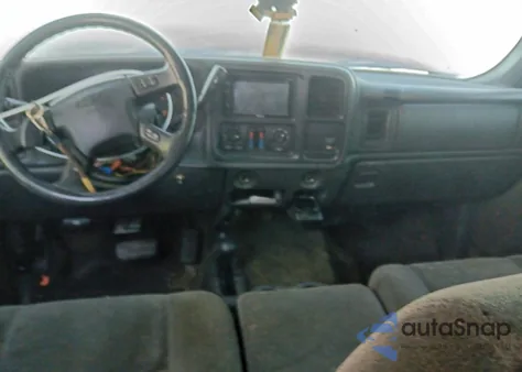 2005 Chevrolet Silverado K2500 Heavy Duty из США, поврежденный, VIN 1GCHK29U55E165390